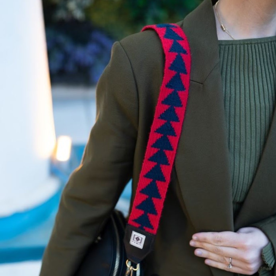 Hayat Ağacı Motifli El Dokuması Kilim Çanta Askısı – Narçiçeği & Lacivert